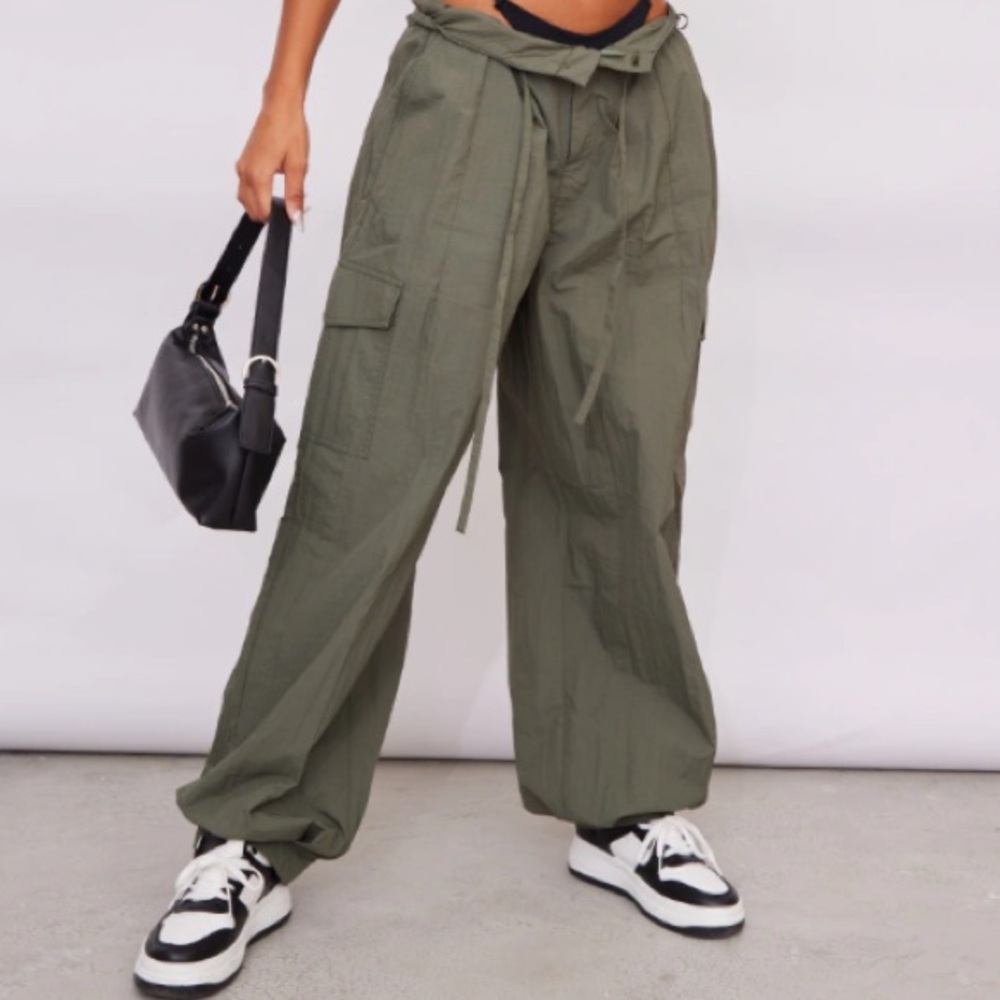 Prettylittlething blue sage parachute shell cargo pants trousers Size 8